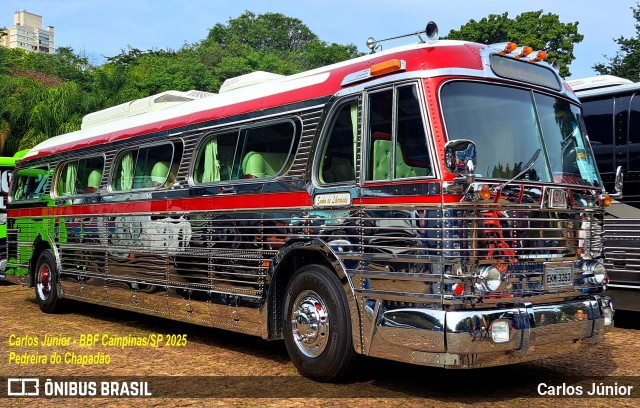 Ônibus Particulares 3263 na cidade de Campinas, São Paulo, Brasil, por Carlos Júnior. Número da foto: #13211176.