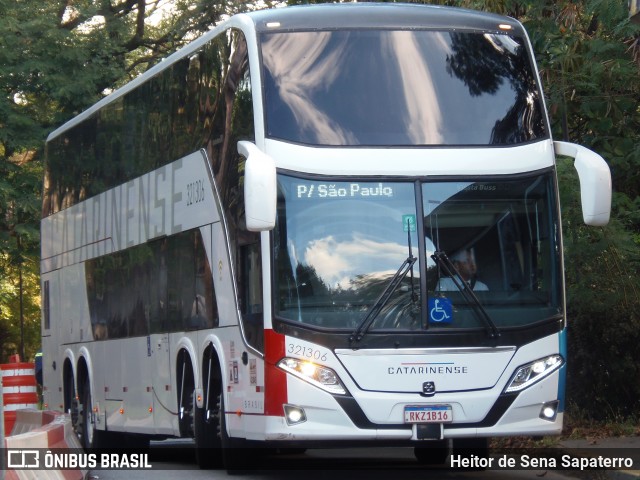 Auto Viação Catarinense 321306 na cidade de São Paulo, São Paulo, Brasil, por Heitor de Sena Sapaterro. Número da foto: #13209588.