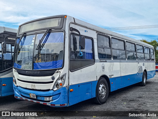 Buses Guadalupe 144 na cidade de Ipís, Goicoechea, San José, Costa Rica, por Sebastian Ávila. Número da foto: #13211340.