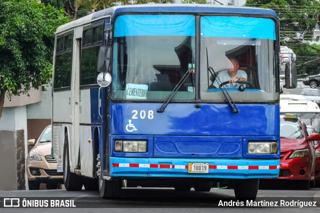 Inversiones La Tapachula 208 na cidade de Alajuela, Alajuela, Costa Rica, por Andrés Martínez Rodríguez. Número da foto: #13211726.