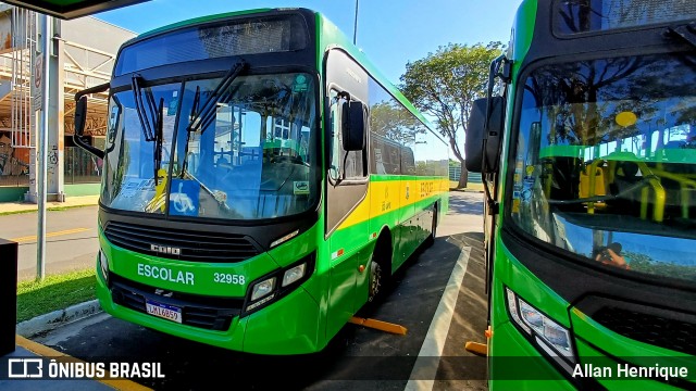 Transportes Capellini 32958 na cidade de Paulínia, São Paulo, Brasil, por Allan Henrique. Número da foto: #13209830.