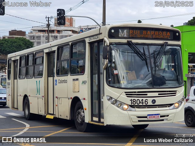 Viação Santo Ângelo 18046 na cidade de Curitiba, Paraná, Brasil, por Lucas Weber Calizario. Número da foto: #13209675.