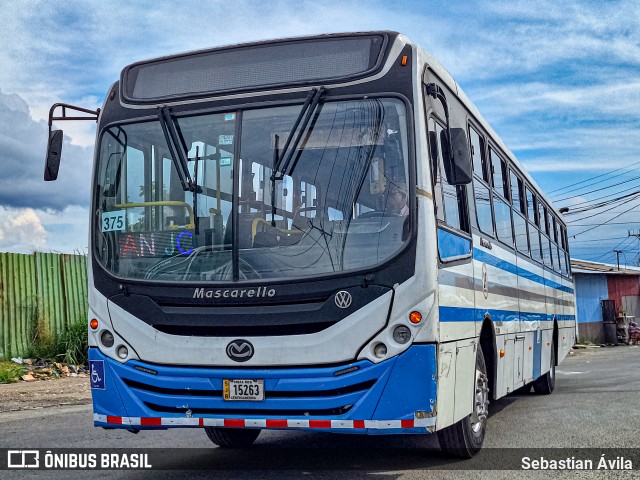 Buses Guadalupe 29 na cidade de Purral, Goicoechea, San José, Costa Rica, por Sebastian Ávila. Número da foto: #13209660.