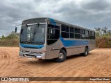 Ônibus Particulares CLJ6H09 na cidade de Ibituruna, Minas Gerais, Brasil, por Jorge Elias Neres. Número da foto: #13209837.