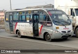Holding Express 12 na cidade de Villa El Salvador, Lima, Lima Metropolitana, Peru, por Fabricio Cortez. Número da foto: #13211670.