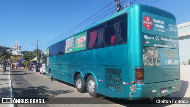 Paraná Tur 004 na cidade de Trindade, Goiás, Brasil, por Cleiton Feitosa. Número da foto: #13213818.