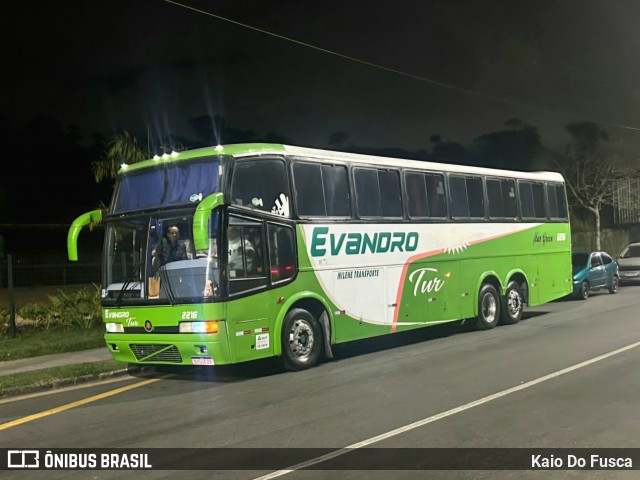 Evandro Tur 2216 na cidade de Juiz de Fora, Minas Gerais, Brasil, por Kaio Do Fusca. Número da foto: #13214151.