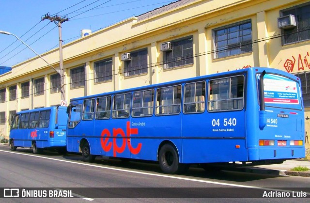 Nova Santo André 04 540 na cidade de Santo André, São Paulo, Brasil, por Adriano Luis. Número da foto: #13214565.