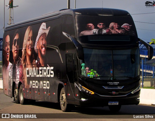 Cavaleiros do Forró G8 LD na cidade de Jaboatão dos Guararapes, Pernambuco, Brasil, por Lucas Silva. Número da foto: #13214233.