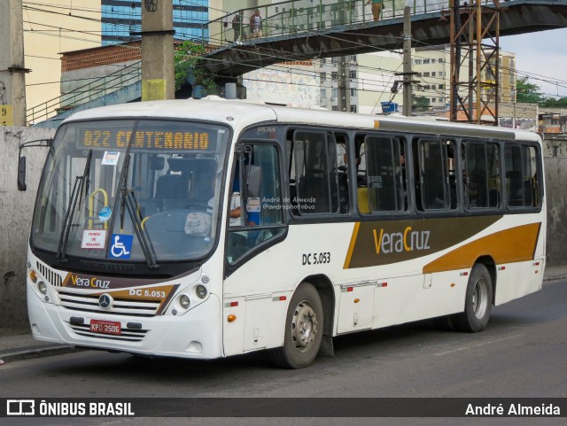 Auto Ônibus Vera Cruz DC 5.053 na cidade de Duque de Caxias, Rio de Janeiro, Brasil, por André Almeida. Número da foto: #13213475.