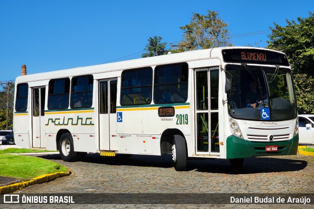 Auto Viação Rainha 2019 na cidade de Indaial, Santa Catarina, Brasil, por Daniel Budal de Araújo. Número da foto: #13215093.