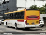 Empresa Metropolitana 244 na cidade de Recife, Pernambuco, Brasil, por Felipe Luiz. Número da foto: #13213495.