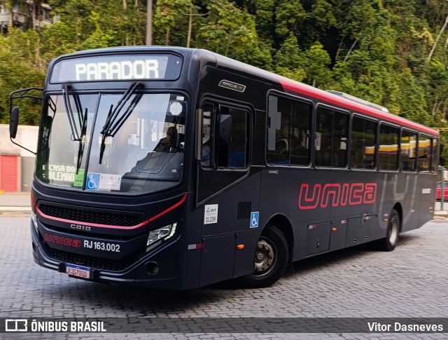 Transportes Única Petrópolis RJ 163.002 na cidade de Petrópolis, Rio de Janeiro, Brasil, por Vitor Dasneves. Número da foto: #13215424.