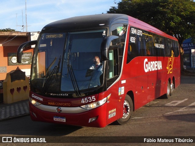 Expresso Gardenia 4535 na cidade de Três Corações, Minas Gerais, Brasil, por Fábio Mateus Tibúrcio. Número da foto: #13215878.