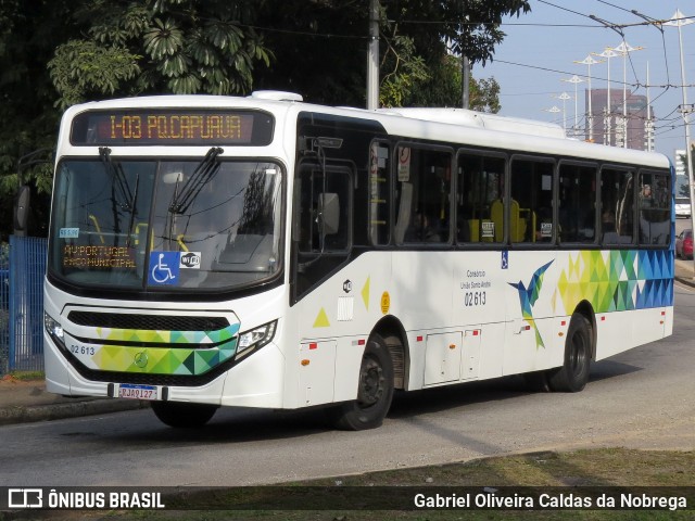 Viação Vaz 02 613 na cidade de Santo André, São Paulo, Brasil, por Gabriel Oliveira Caldas da Nobrega. Número da foto: #13217439.