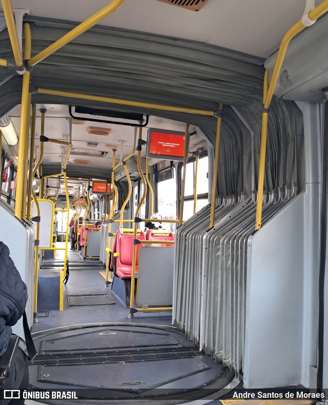 Transporte Coletivo Glória BD145 na cidade de Curitiba, Paraná, Brasil, por Andre Santos de Moraes. Número da foto: #13216331.
