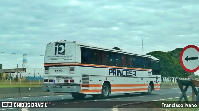 Princesa do Sul 3640 na cidade de Assis, São Paulo, Brasil, por Francisco Ivano. Número da foto: #13217362.