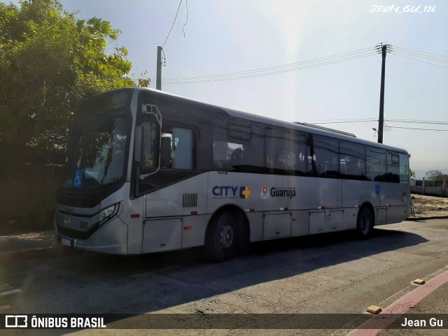 City Transporte Urbano Intermodal - Guarujá 267 na cidade de Guarujá, São Paulo, Brasil, por Jean Gu. Número da foto: #13217404.