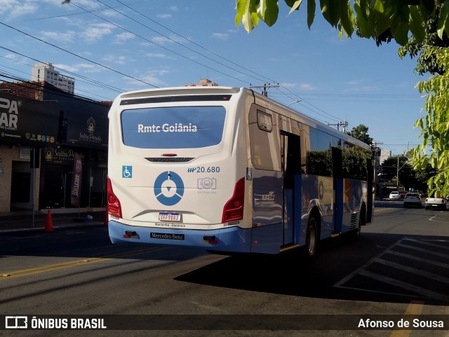 HP Transportes Coletivos 20.680 na cidade de Goiânia, Goiás, Brasil, por Afonso de Sousa. Número da foto: #13215405.