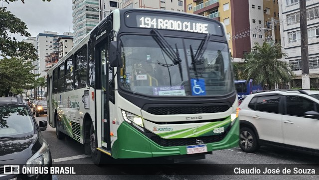 Viação Piracicabana Santos 4503 na cidade de Santos, São Paulo, Brasil, por Claudio José de Souza. Número da foto: #13215958.