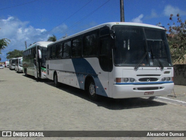 Ônibus Particulares EX ROGER TUR na cidade de João Pessoa, Paraíba, Brasil, por Alexandre Dumas. Número da foto: #13216025.