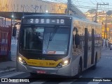Viação Metrópole Paulista - Zona Leste 3 2081 na cidade de São Paulo, São Paulo, Brasil, por Rômulo Santos. Número da foto: #:id.