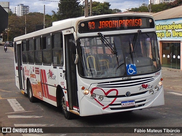 Trectur 1002 na cidade de Três Corações, Minas Gerais, Brasil, por Fábio Mateus Tibúrcio. Número da foto: #13219262.