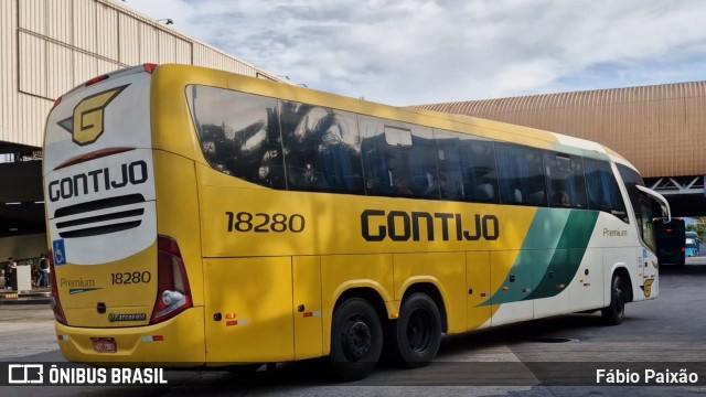 Empresa Gontijo de Transportes 18280 na cidade de Rio de Janeiro, Rio de Janeiro, Brasil, por Fábio Paixão. Número da foto: #13218639.