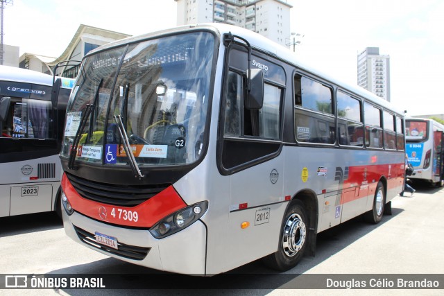 Pêssego Transportes 4 7309 na cidade de Barueri, São Paulo, Brasil, por Douglas Célio Brandao. Número da foto: #13220340.