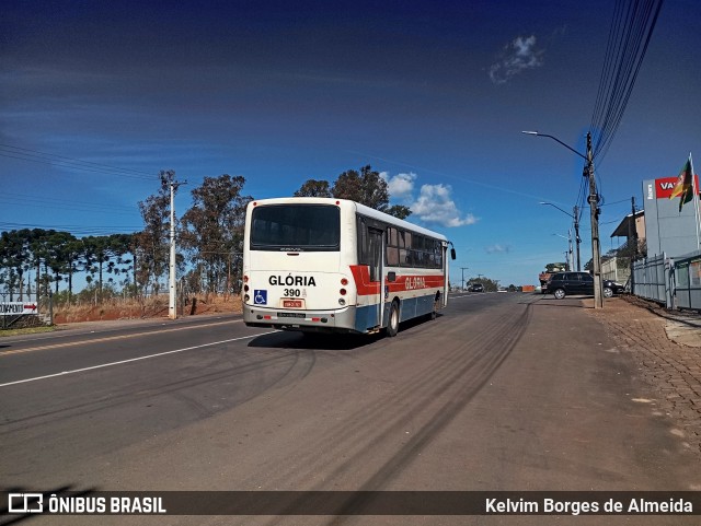 Glória 390 na cidade de Carazinho, Rio Grande do Sul, Brasil, por Kelvim Borges de Almeida. Número da foto: #13218903.
