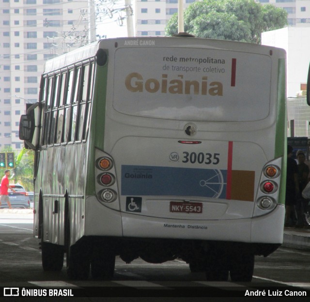 Viação Reunidas 30035 na cidade de Goiânia, Goiás, Brasil, por André Luiz Canon. Número da foto: #13221406.