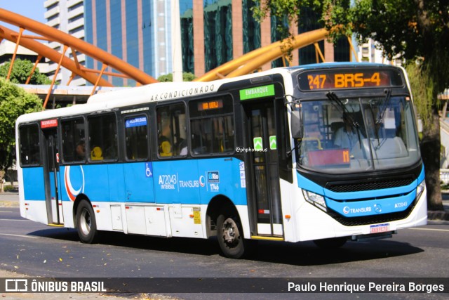 Transurb A72043 na cidade de Rio de Janeiro, Rio de Janeiro, Brasil, por Paulo Henrique Pereira Borges. Número da foto: #13223519.