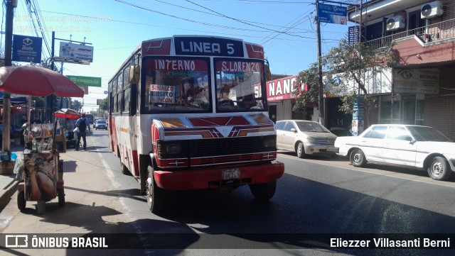 San Roque - Linea 5 02 na cidade de San Lorenzo, Central, Paraguai, por Eliezzer Villasanti Berni. Número da foto: #13222017.