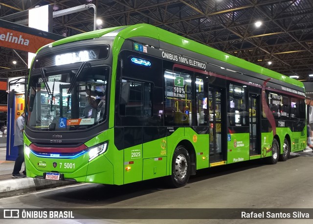 Nova Paineira Transportes Urbanos S.A 7 5001 na cidade de São Paulo, São Paulo, Brasil, por Rafael Santos Silva. Número da foto: #13221475.