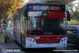 STU Santiago Transporte Urbano SPVW79 na cidade de Puente Alto, Cordillera, Metropolitana de Santiago, Chile, por Benjamín Tomás Lazo Acuña. Número da foto: #13223783.