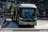 Via Sudeste Transportes S.A. 5 2792 na cidade de São Paulo, São Paulo, Brasil, por Giovanni Melo. Número da foto: #:id.