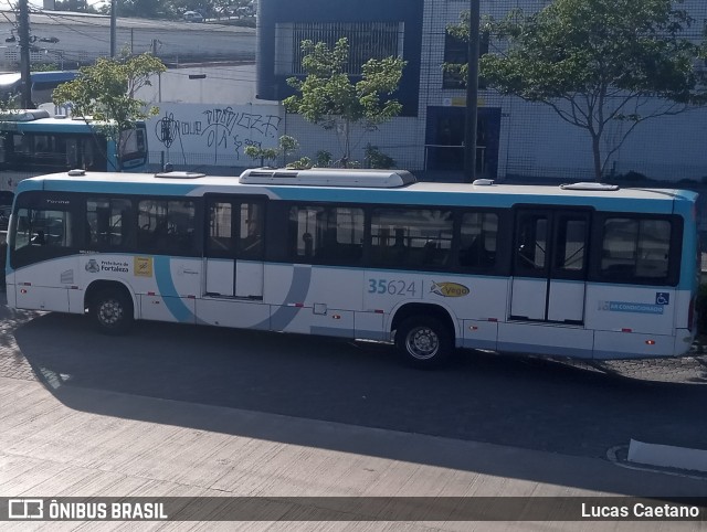 Rota Sol > Vega Transporte Urbano 35624 na cidade de Fortaleza, Ceará, Brasil, por Lucas Caetano. Número da foto: #13224813.