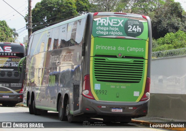 Expresso Princesa dos Campos 6992 na cidade de Aparecida, São Paulo, Brasil, por Leonardo Daniel. Número da foto: #13225238.