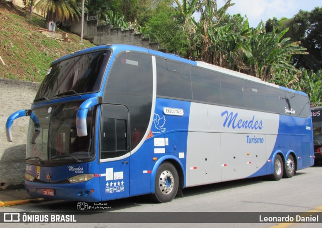 Mendes Turismo 2032 na cidade de Aparecida, São Paulo, Brasil, por Leonardo Daniel. Número da foto: #13225230.