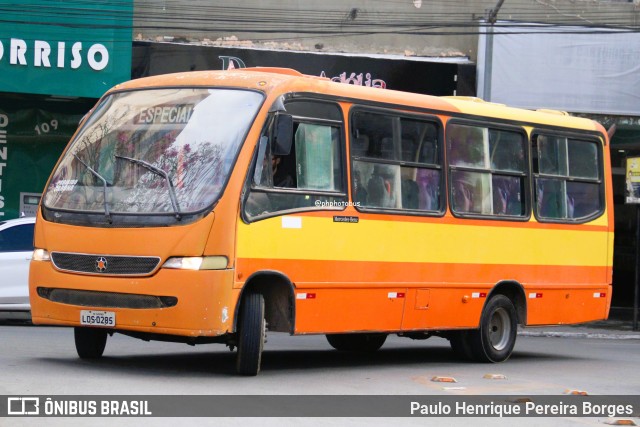 Ônibus Particulares 0285 na cidade de Caratinga, Minas Gerais, Brasil, por Paulo Henrique Pereira Borges. Número da foto: #13225820.