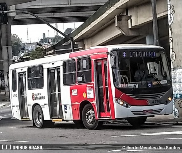 Pêssego Transportes 4 7762 na cidade de São Paulo, São Paulo, Brasil, por Gilberto Mendes dos Santos. Número da foto: #13224242.