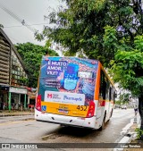 Empresa Metropolitana 452 na cidade de Recife, Pernambuco, Brasil, por Luan Timóteo. Número da foto: #:id.