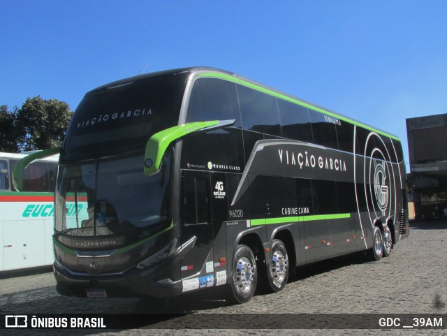 Viação Garcia 96020 na cidade de Curitiba, Paraná, Brasil, por GDC __39AM. Número da foto: #13227880.