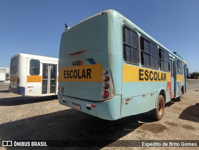 Escolares 400 na cidade de Oeiras, Piauí, Brasil, por Espedito de Brito Gomes. Número da foto: #13228284.