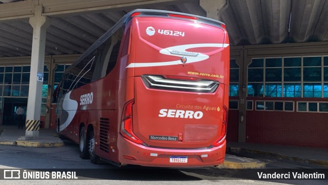 Viação Serro 46124 na cidade de São Lourenço, Minas Gerais, Brasil, por Vanderci Valentim. Número da foto: #13228211.