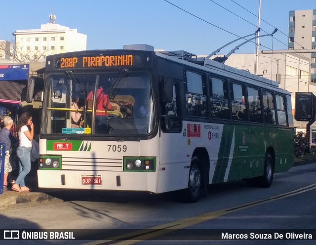 Next Mobilidade - ABC Sistema de Transporte 7059 na cidade de São Bernardo do Campo, São Paulo, Brasil, por Marcos Souza De Oliveira. Número da foto: #13227122.