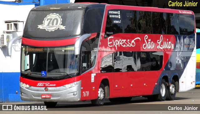 Expresso São Luiz 7670 na cidade de Goiânia, Goiás, Brasil, por Carlos Júnior. Número da foto: #13230321.