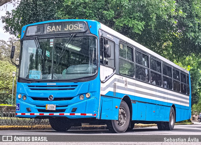 Buses Guadalupe 26 na cidade de Carmen, San José, San José, Costa Rica, por Sebastian Ávila. Número da foto: #13228896.