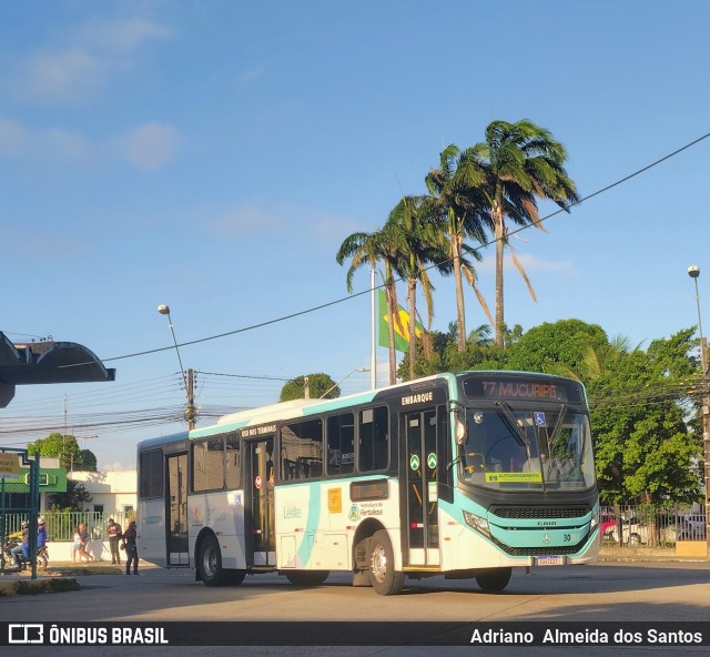 Via Urbana 30353 na cidade de Fortaleza, Ceará, Brasil, por Adriano  Almeida dos Santos. Número da foto: #13229311.