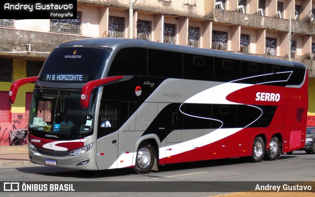 Viação Serro 44924 na cidade de Belo Horizonte, Minas Gerais, Brasil, por Andrey Gustavo. Número da foto: #13231290.